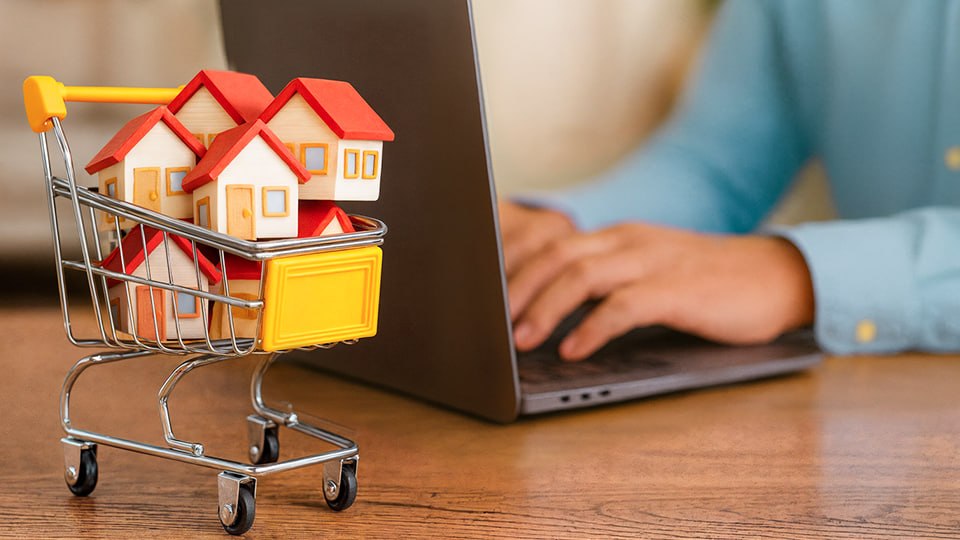 Статья Активность россиян на рынке недвижимости Минска: итоги марта